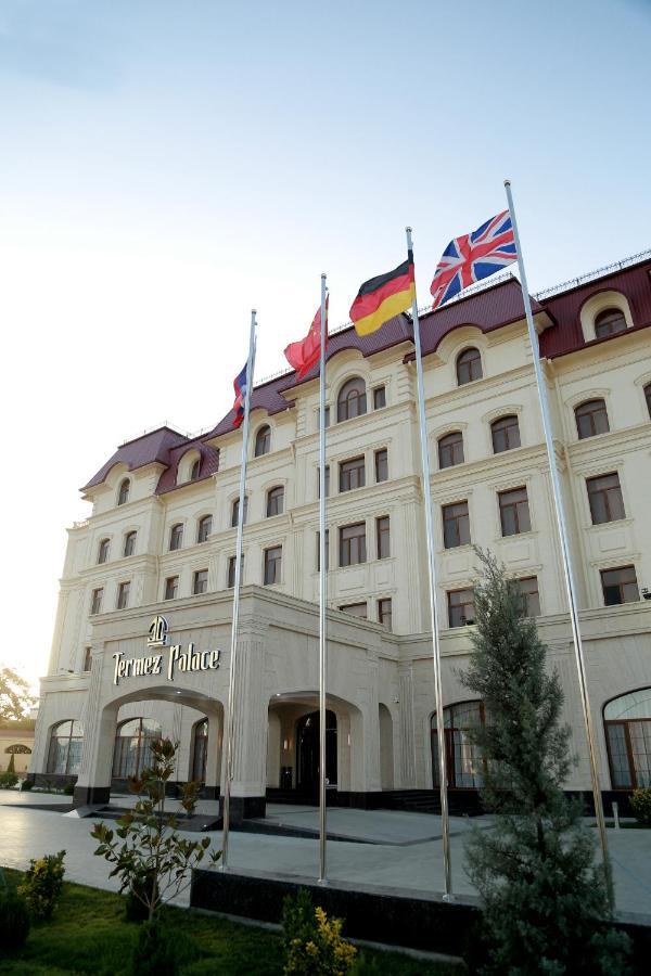 Termez Palace Hotel & Spa Exteriör bild