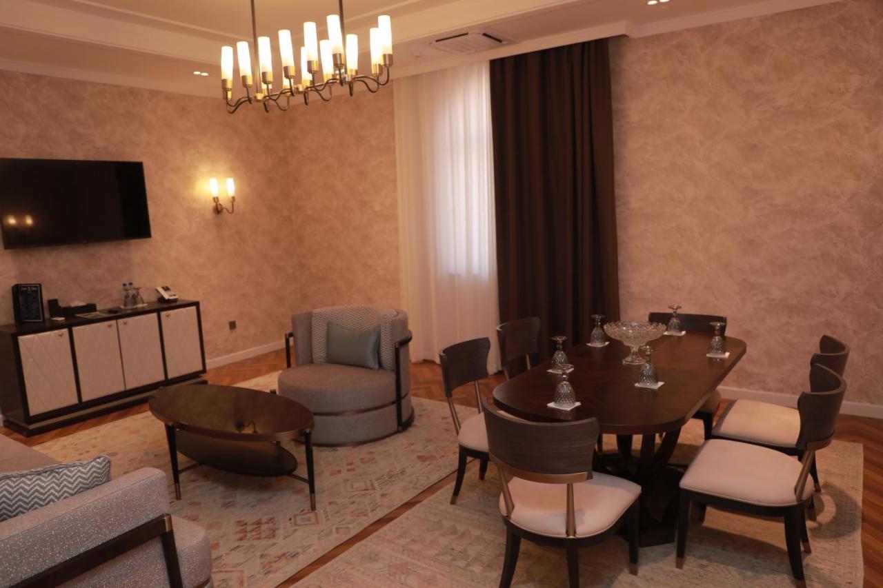 Termez Palace Hotel & Spa Exteriör bild